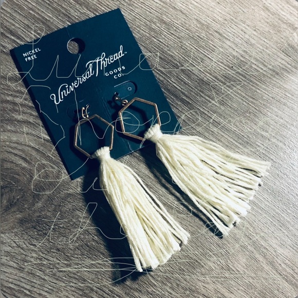 Taylor Swift Holiday Sweater; NIB - Picture 11 of 14